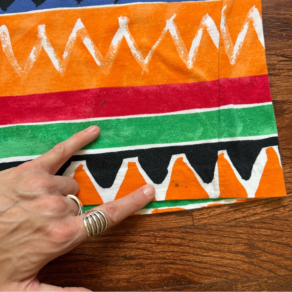 Vintage Benetton Tribal Print Tee - Picture 6 of 9